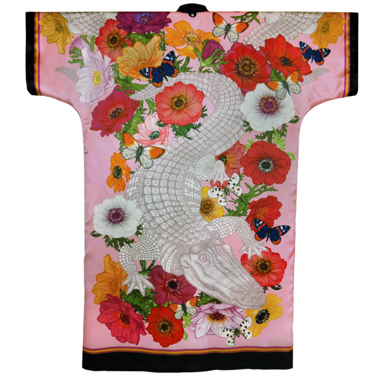 Kueen - Silk Kimono, Amazing Alligator